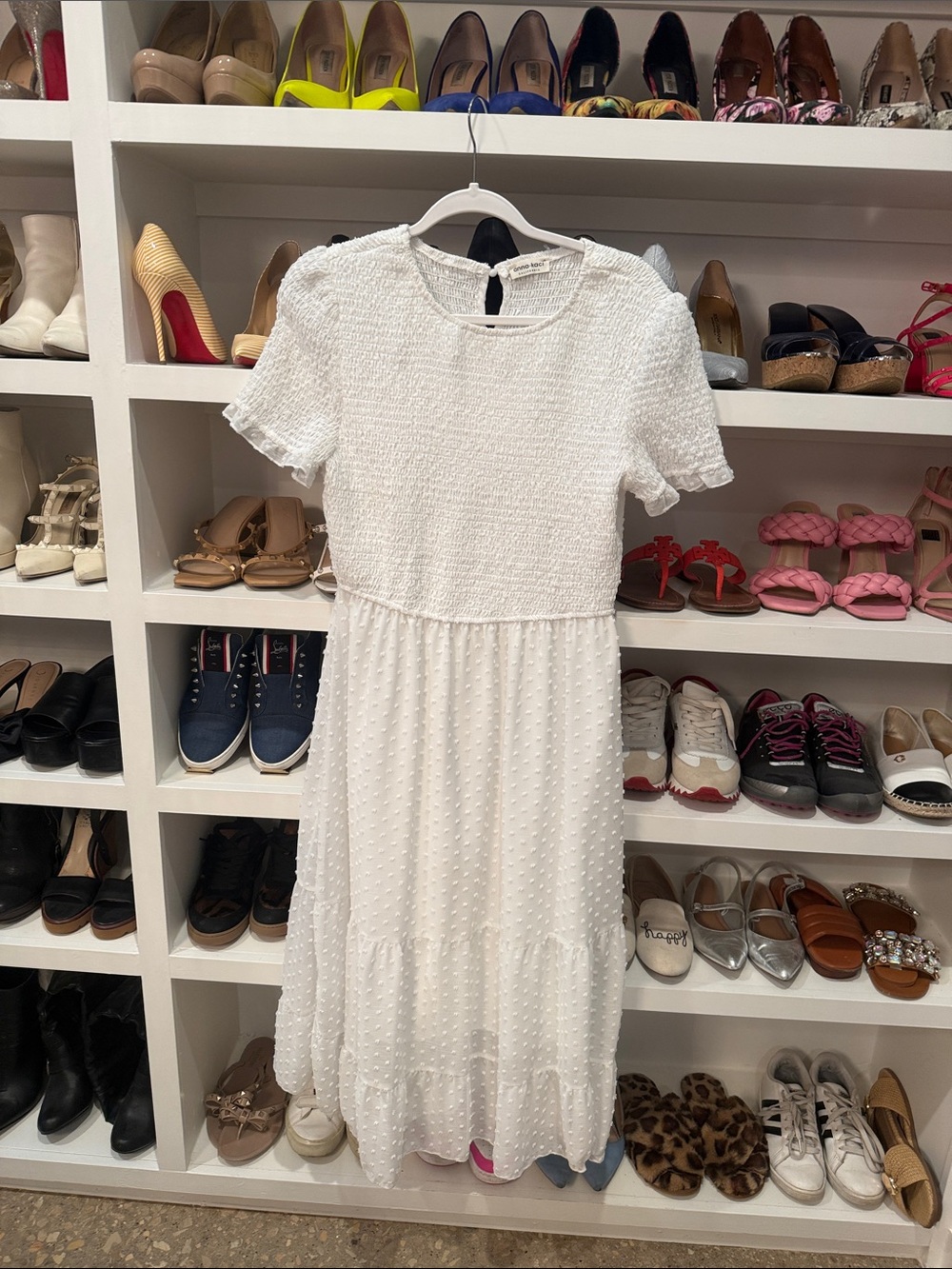Lightweight White Maxi Dress with Textured Bodice